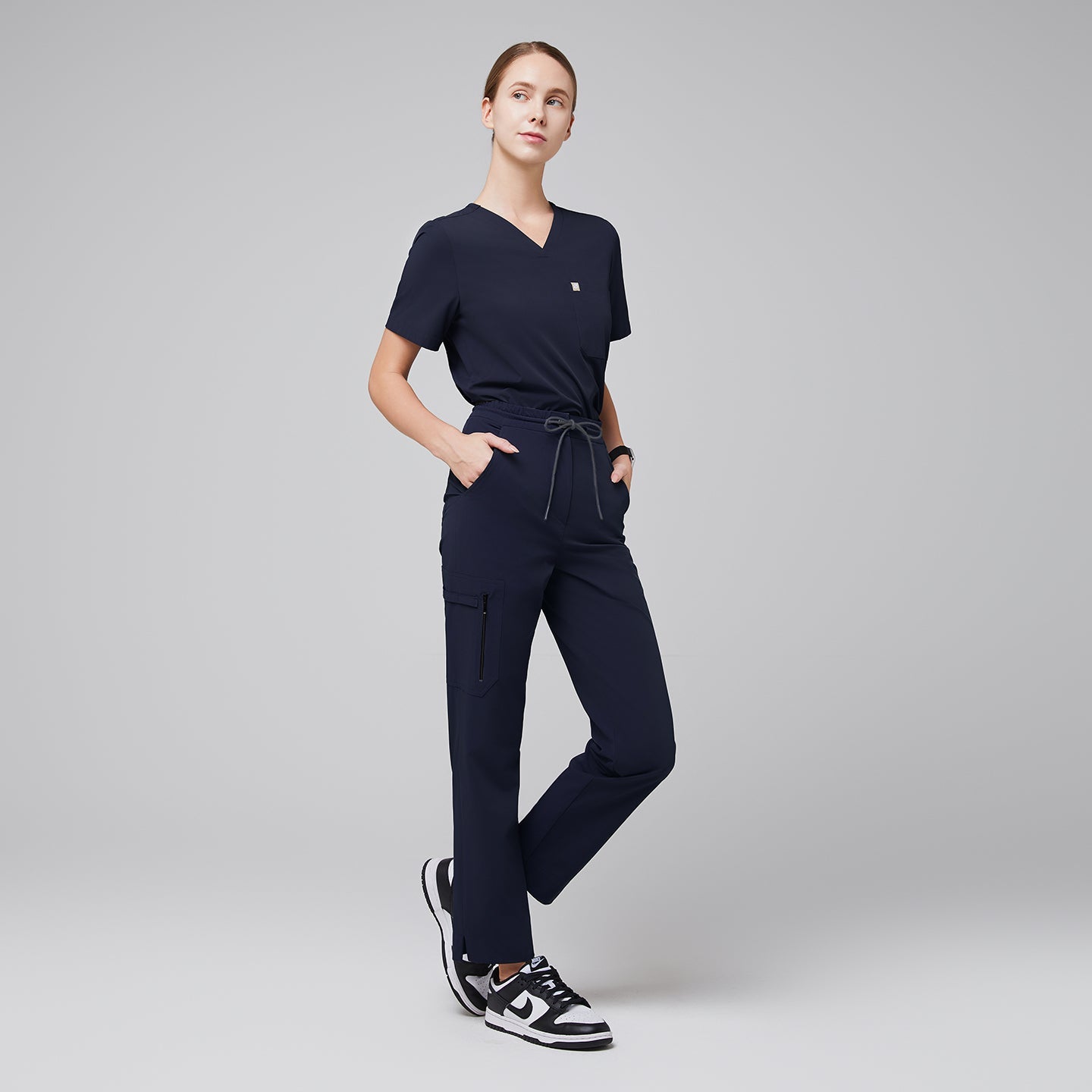 Image of Best Scrubs for Night Shifts: Comfort, Warmth & Functionality