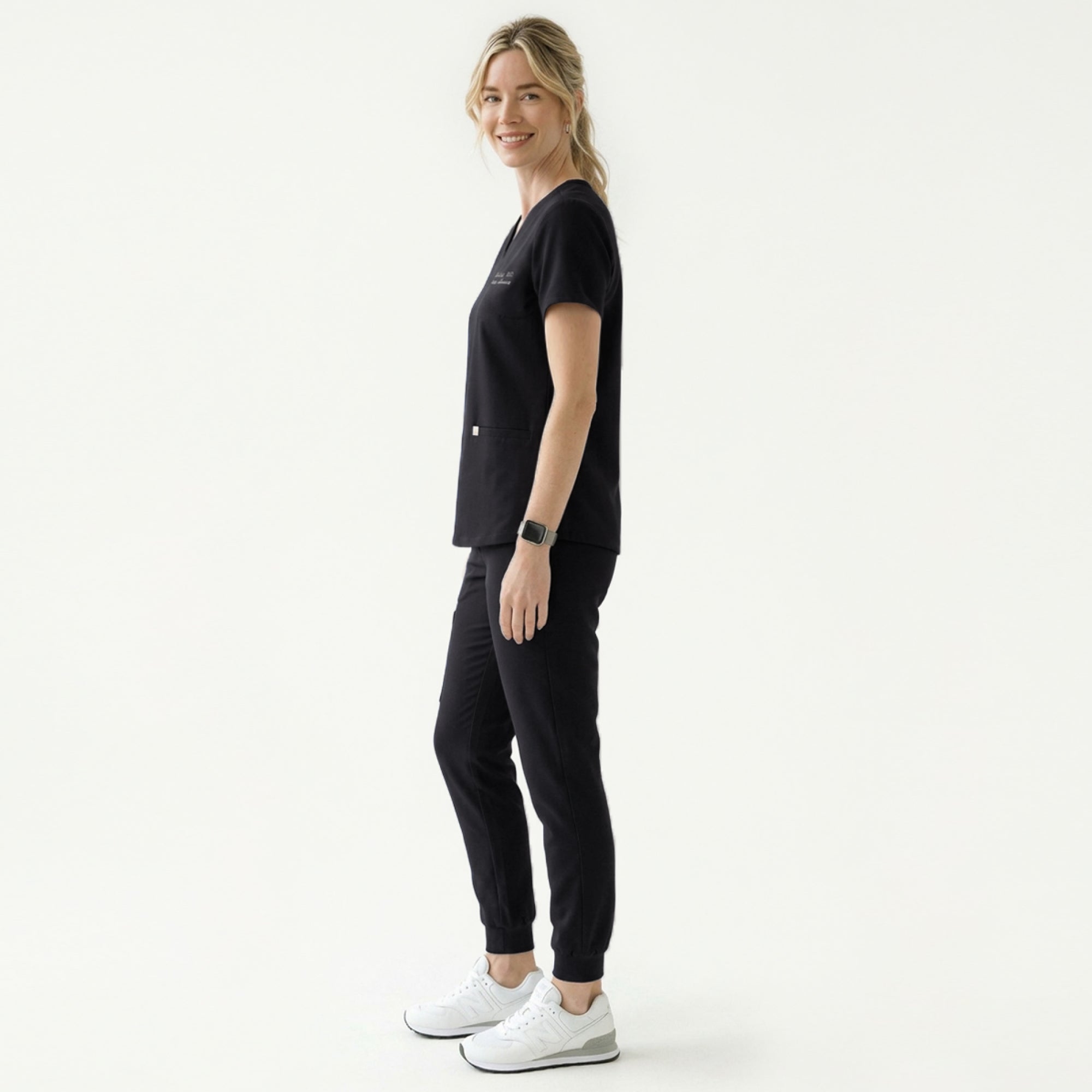 Image of Zenir | Women's Double Pocket Scrub Top - Eco Black