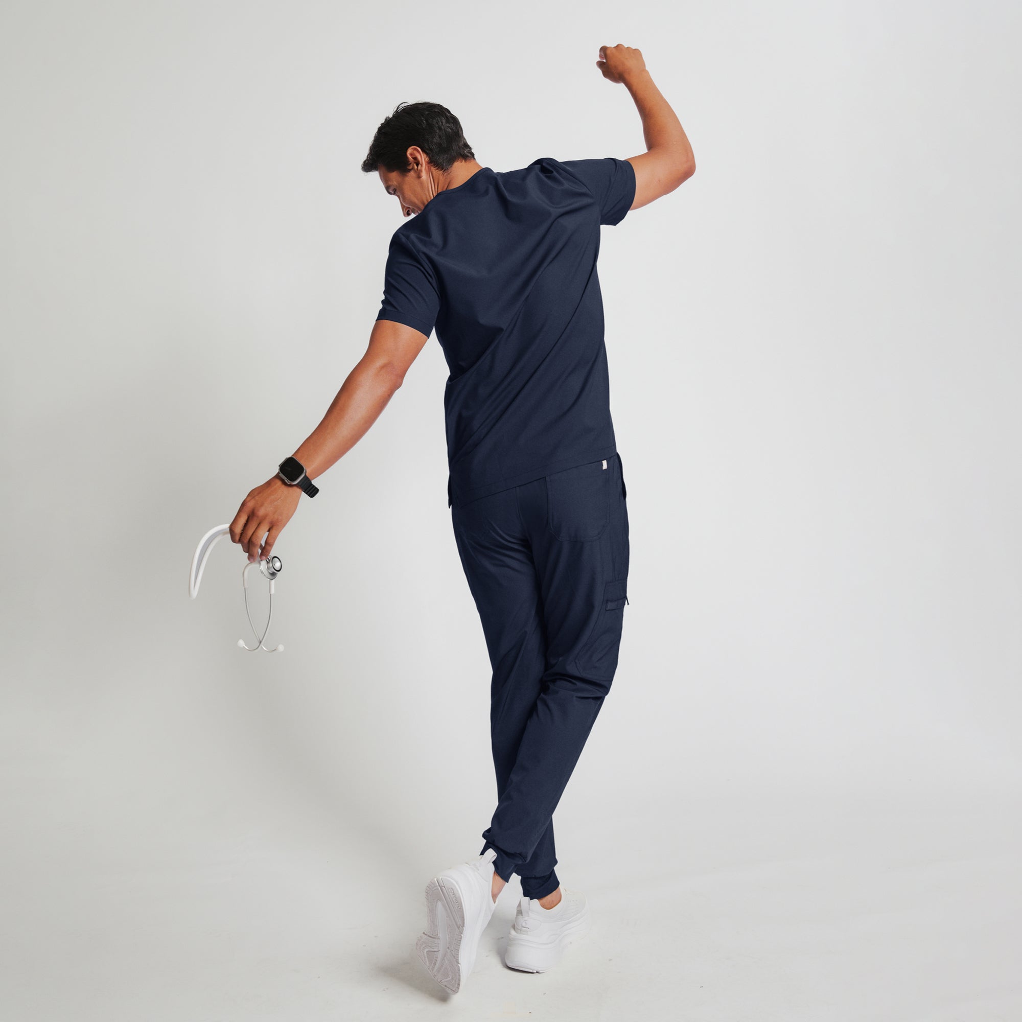 Image of Zenir | Men's Zipper Pocket Jogger Scrub Pants - Eco Navy