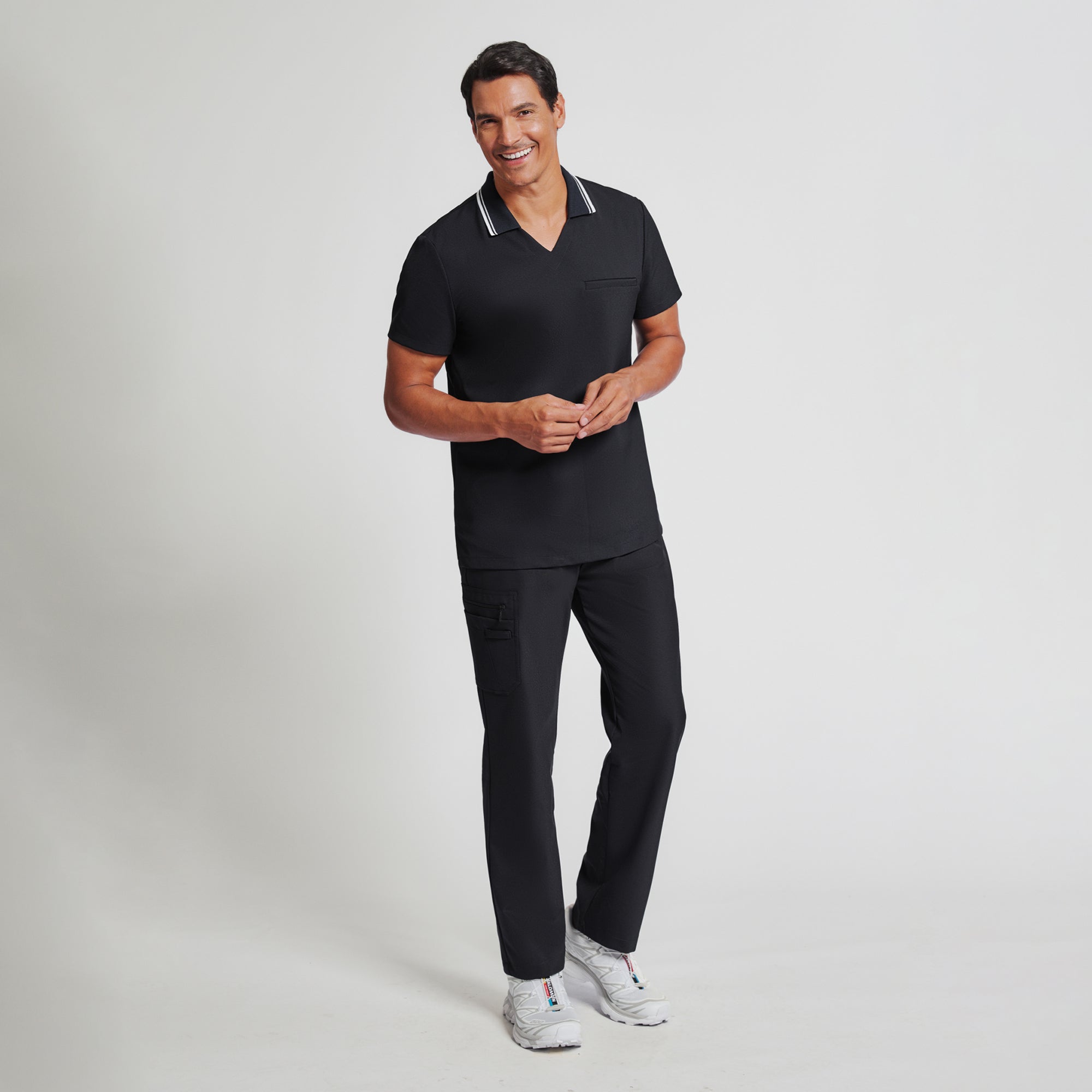 Image of Zenir | Men's Relaxed Side Pocket Scrub Pants - Jet Black