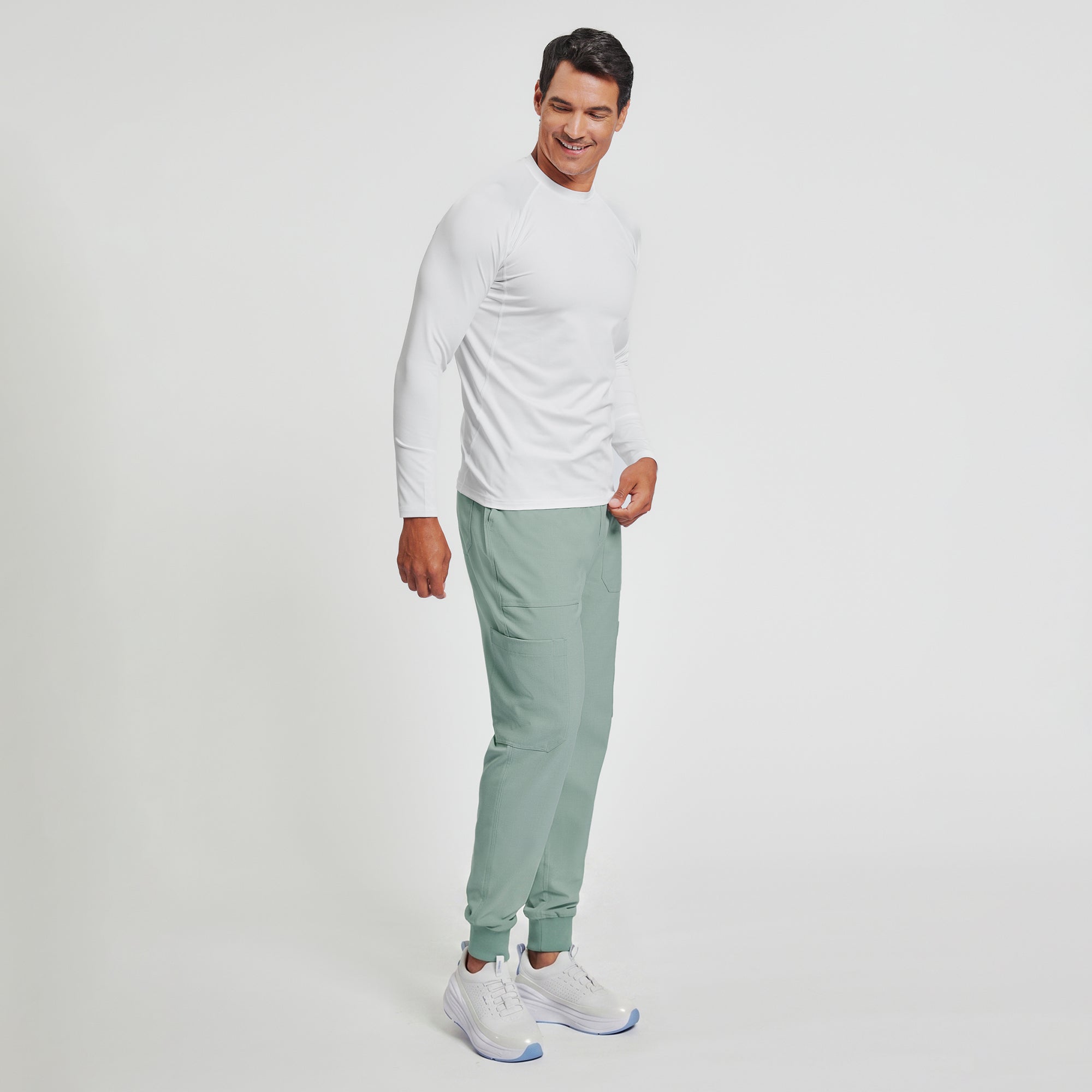 Image of Zenir | Men's Essential Underscrub Top - White