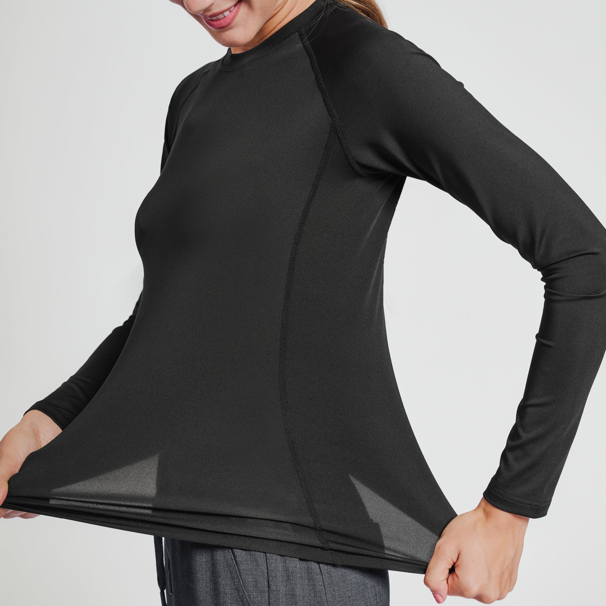 Image of Zenir | Women's Essential Underscrub Top - Black