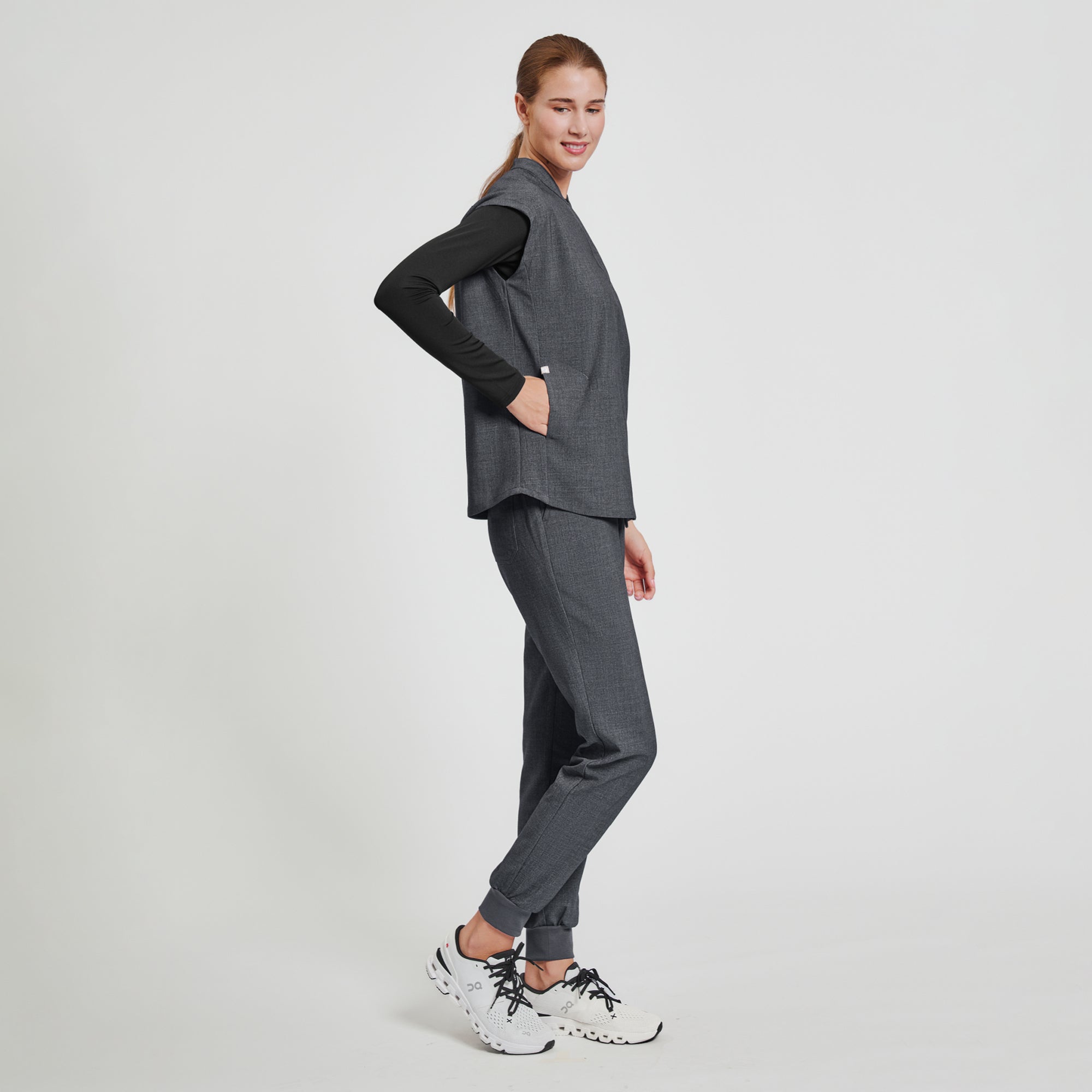 Image of Zenir | Women's Easy-Fit Jogger Scrub Pants - Charcoal Gray
