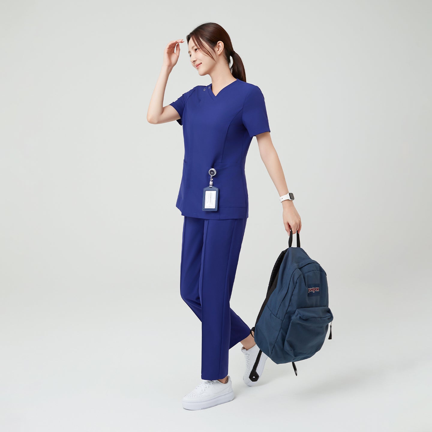 With a blend of professionalism and comfort, the Admiral Blue OS-226 scrub set captures a modern, active spirit. The clean silhouette and deep blue hue pair effortlessly with the wearer’s movement.