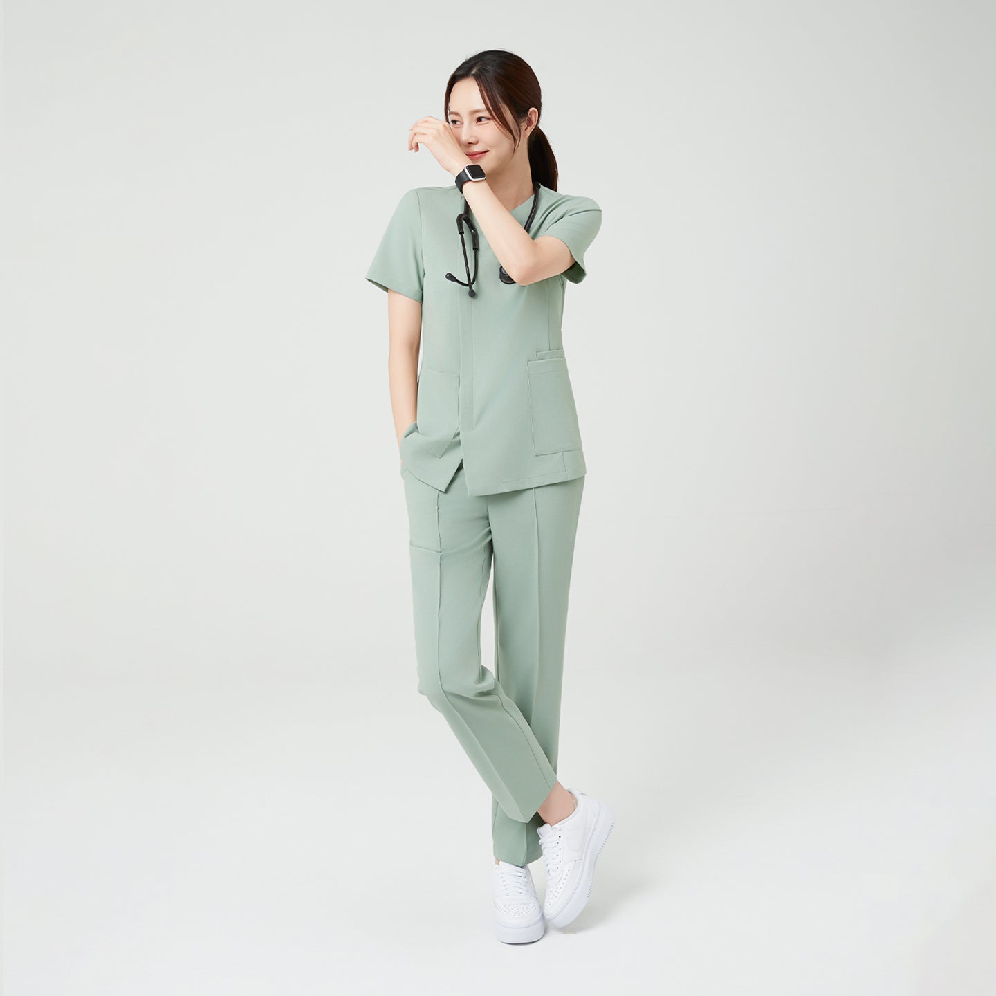 Soft Mint OS-227 scrub set combines a clean silhouette with exceptional comfort. The subtle mint tone adds a sense of calm and professionalism, while its tailored design ensures ease of movement.