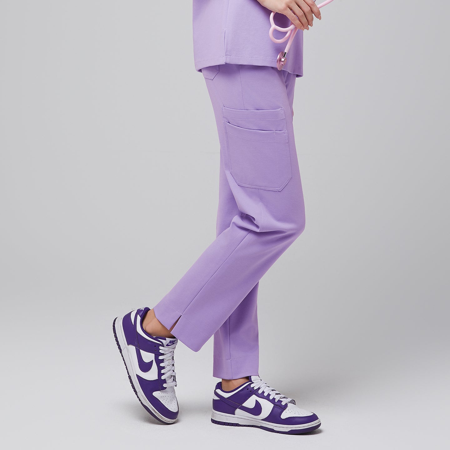 Zenir | Women's Straight Split Hem Scrub Pants - Lavender