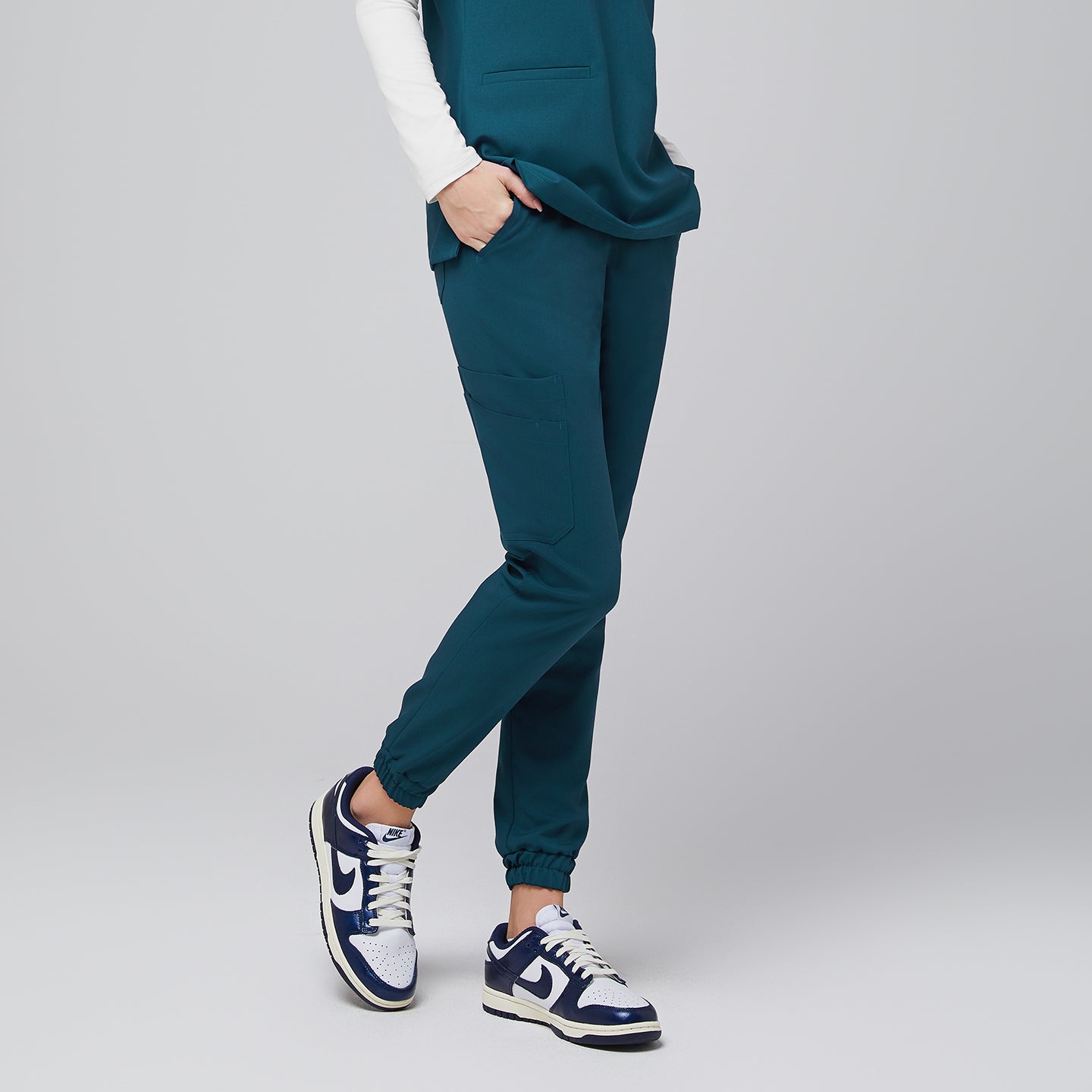 Zenir | Women's StretchFit Jogger Scrub Pants - Ocean Teal